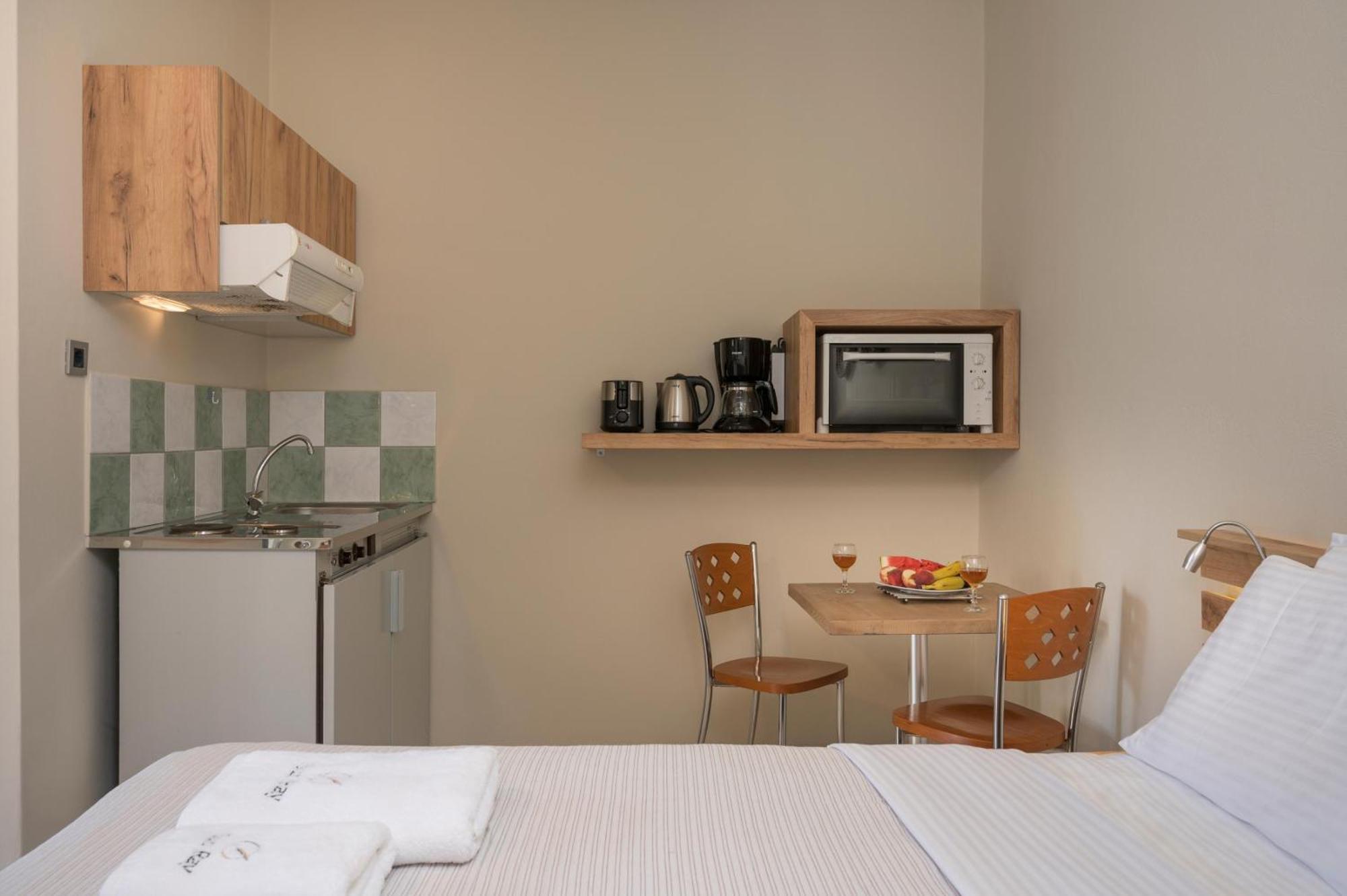 Sun Ray Luxury Apartments Agia Marina Værelse billede