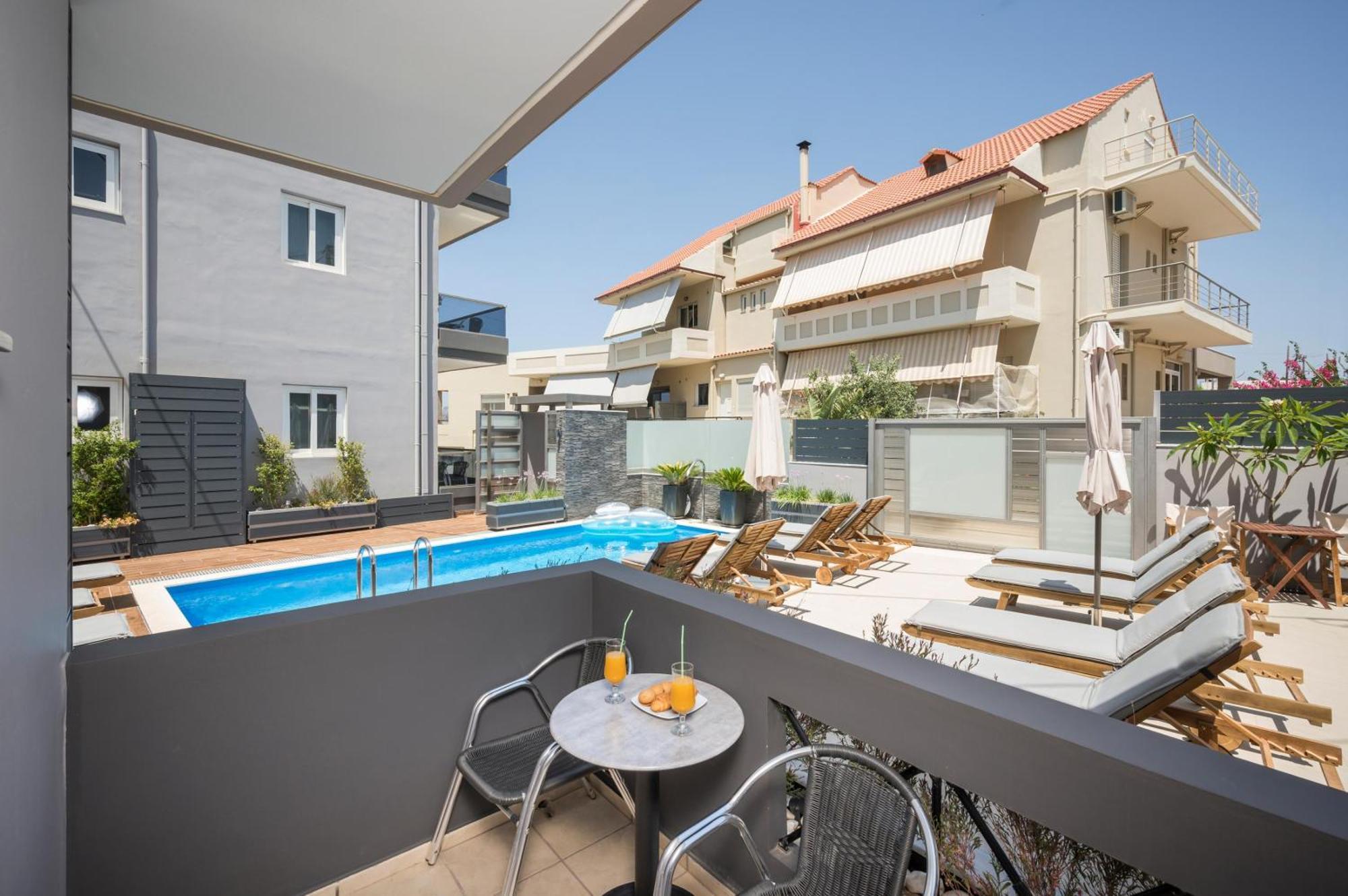 Sun Ray Luxury Apartments Agia Marina Eksteriør billede